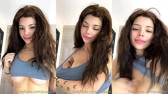 Puppiwi flashing her naked tits on tiktok video