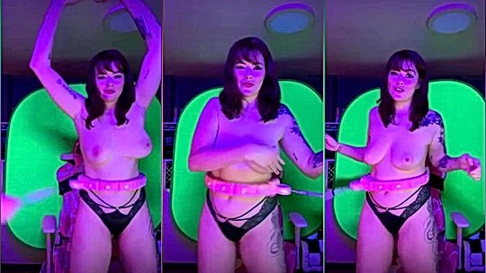 Sabrina Lynn flashing her naked perky tits for her online fans