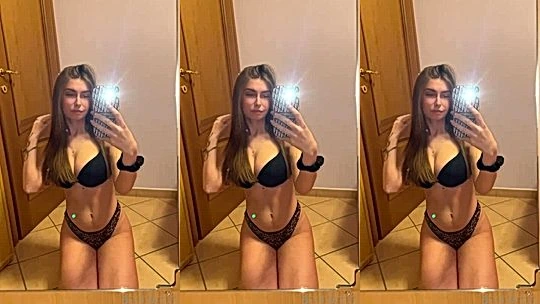 sexy italian Elisa Esposito teasing on her knees