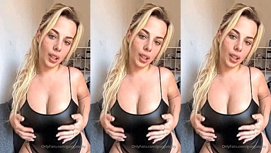 giorgiababy bouncing her huge tits in latex top